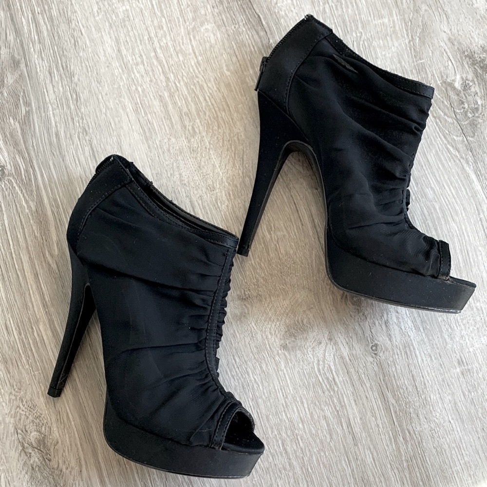 Chinese Laundry ‘Heaven’ platform stiletto heels
